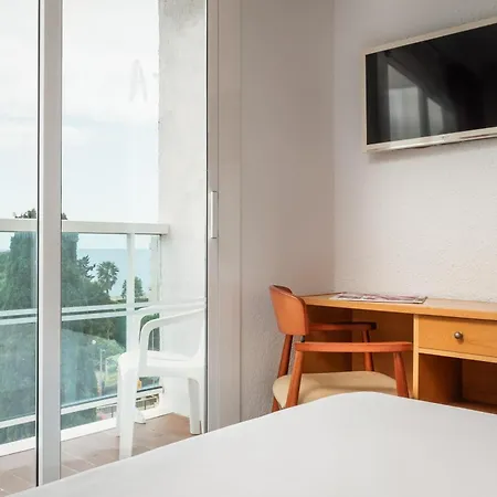 Hotel Alegria Cartago Nova 3*