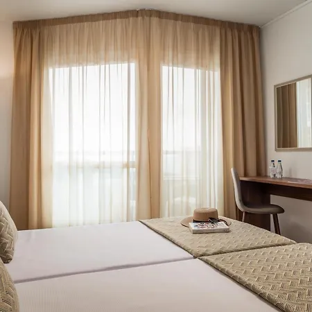 Hotel Cartago Nova By Alegria 3*